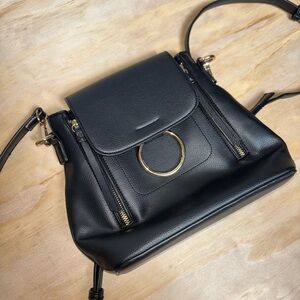 Elegant Black Leather Women's Bag